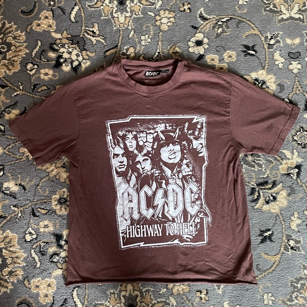 Cropped ACDC Graphic Tee
